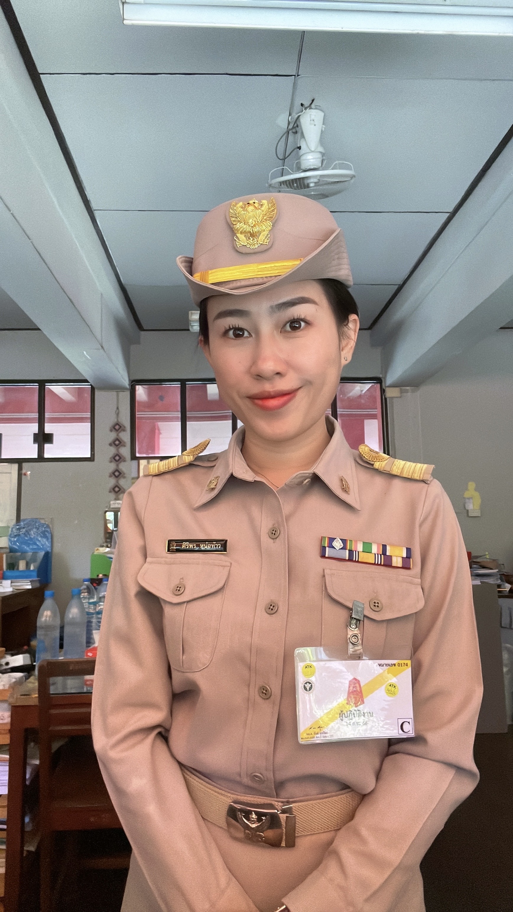 นางสาวศิริพร หน่อท้าว